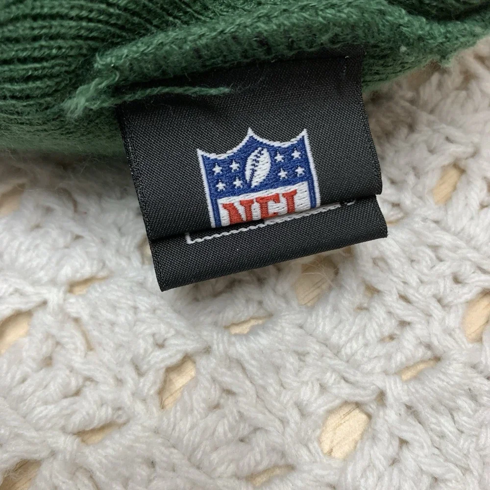 Green Bay Packers Beanie Toque Boys One Sz Green Embroidered NFL Apparel New Era